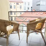 Modern Studio With Balcony + Tv