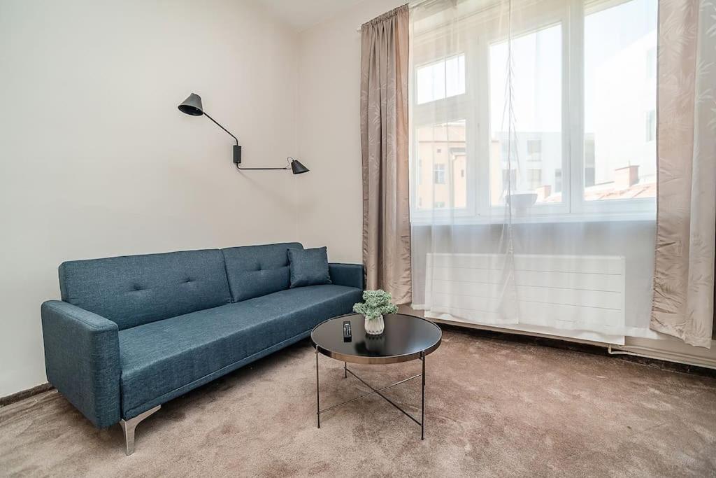 Modern With Balcony + Tv * Praga
